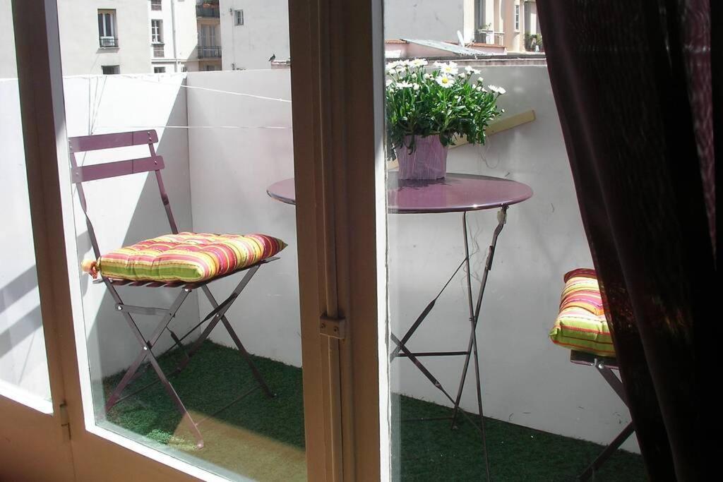 Nice Center - Bright Studio Balcony Wifi & Aircon Διαμέρισμα Εξωτερικό φωτογραφία