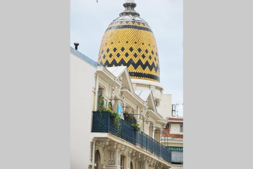 Nice Center - Bright Studio Balcony Wifi & Aircon Διαμέρισμα Εξωτερικό φωτογραφία